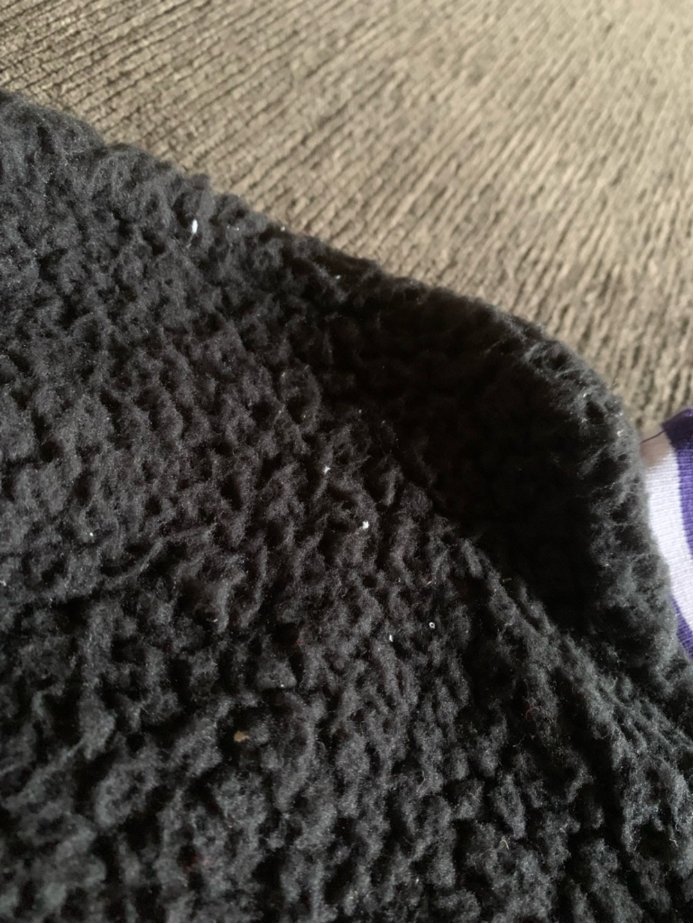 Men’s Black Sherpa Ravens Crewneck Pullover - Picture 10 of 10